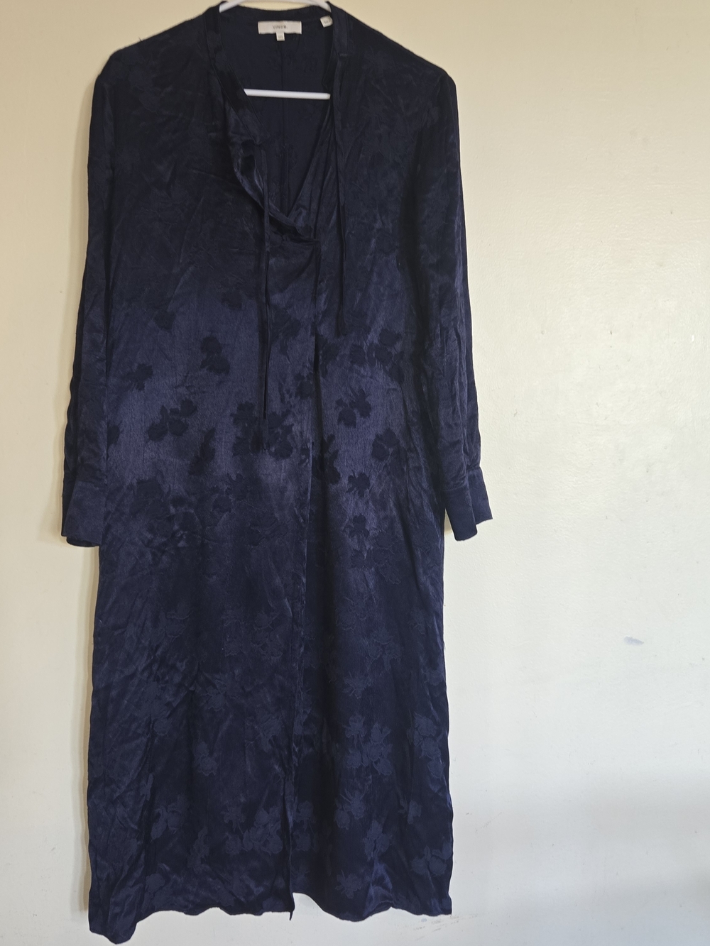 Vince Navy Blue, XXS size Floral Jacquard Midi Dress.